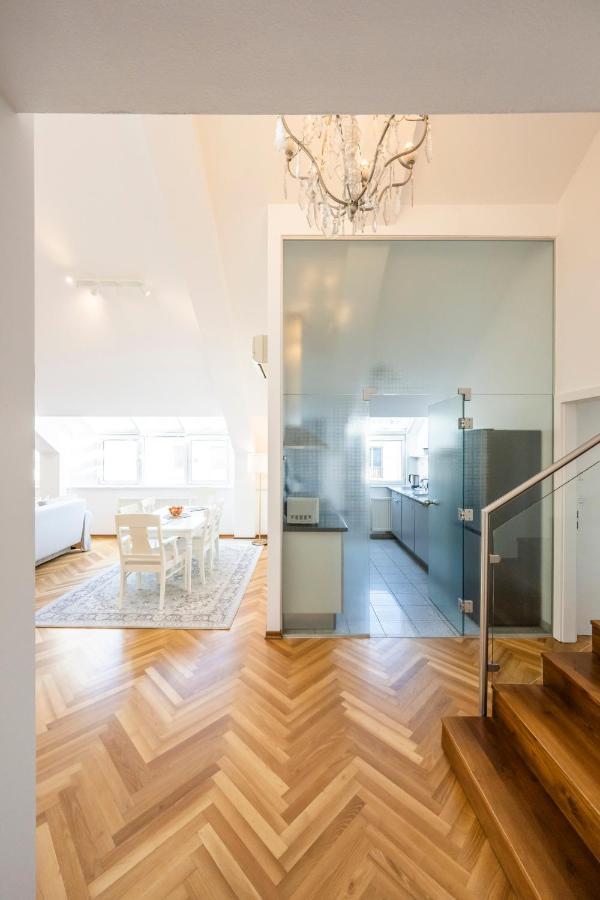 Penthouse Staatsoper Apartment Виена Екстериор снимка