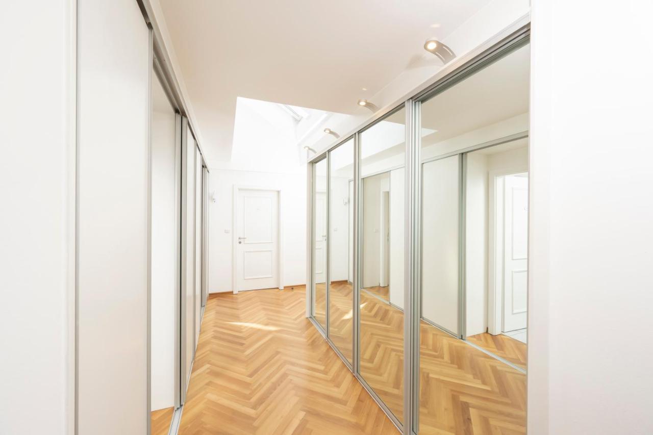 Penthouse Staatsoper Apartment Виена Екстериор снимка