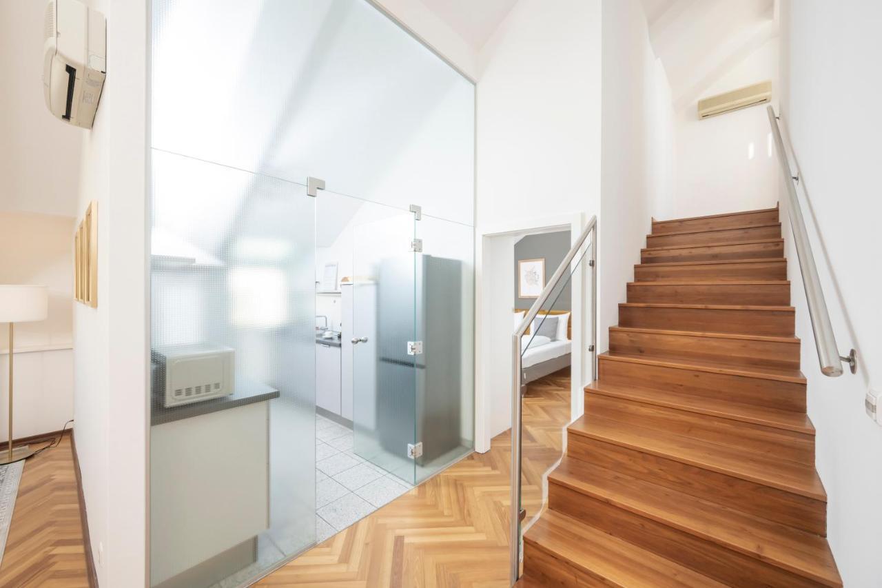 Penthouse Staatsoper Apartment Виена Екстериор снимка