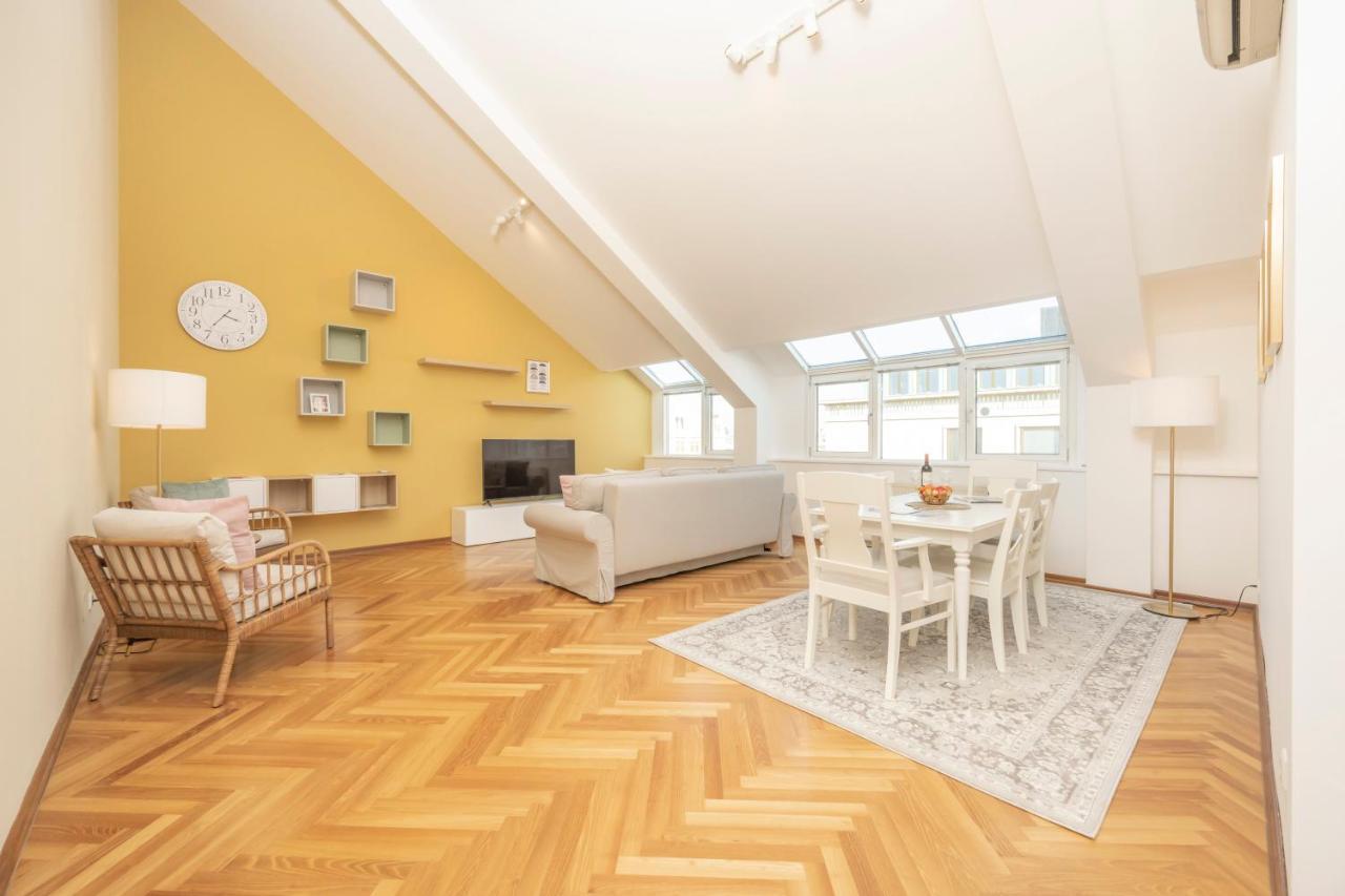 Penthouse Staatsoper Apartment Виена Екстериор снимка