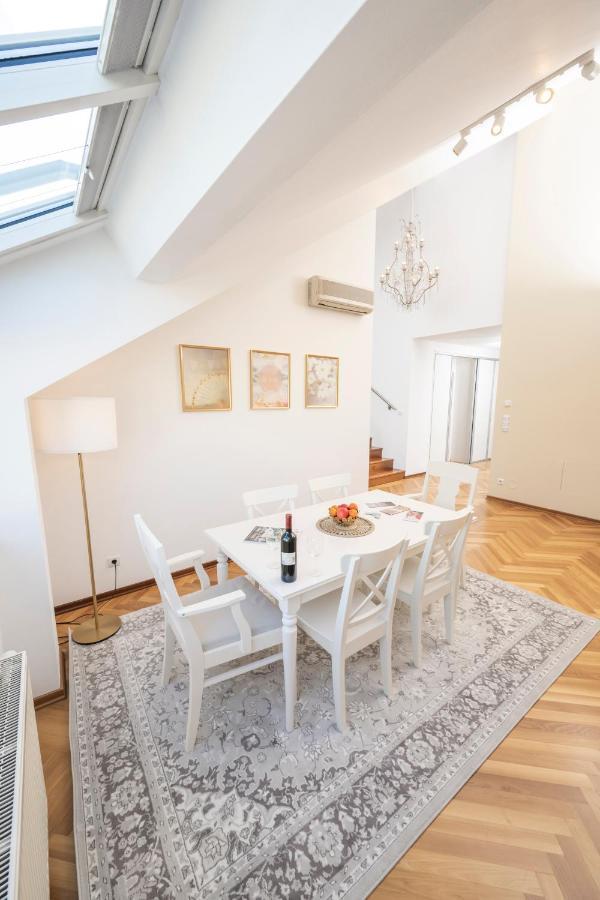 Penthouse Staatsoper Apartment Виена Екстериор снимка