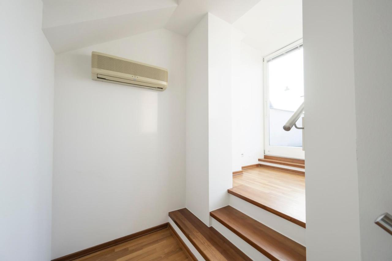 Penthouse Staatsoper Apartment Виена Екстериор снимка
