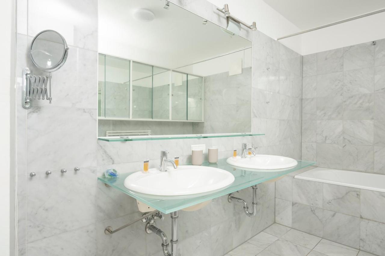 Penthouse Staatsoper Apartment Виена Екстериор снимка