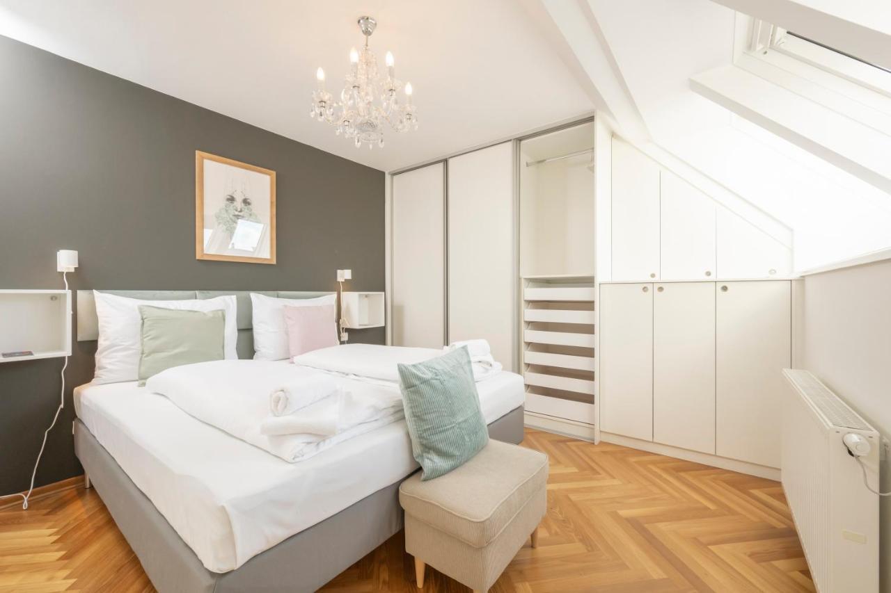 Penthouse Staatsoper Apartment Виена Екстериор снимка