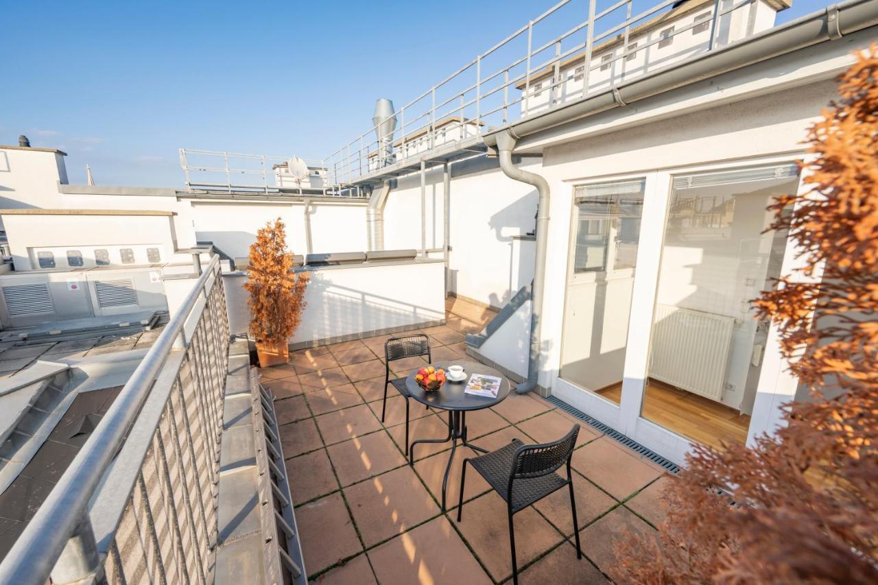 Penthouse Staatsoper Apartment Виена Екстериор снимка